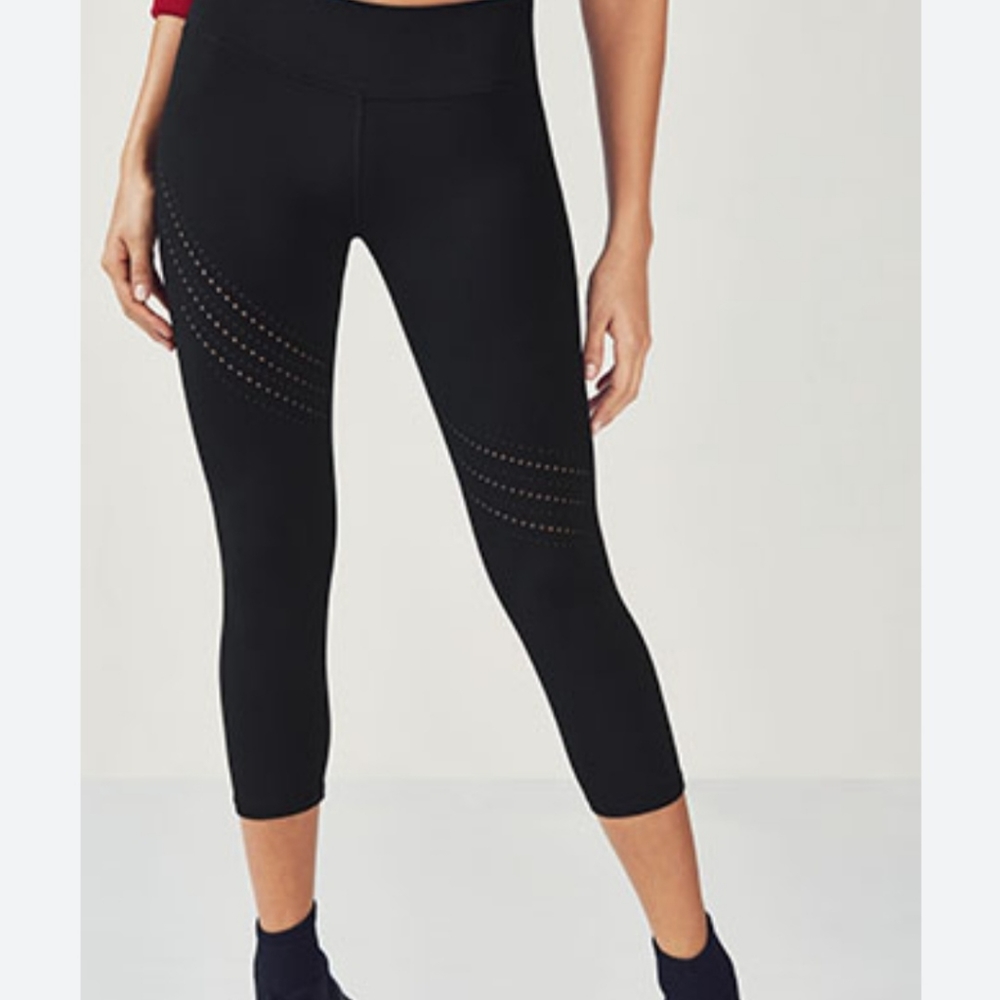 Fabletics April Capri
